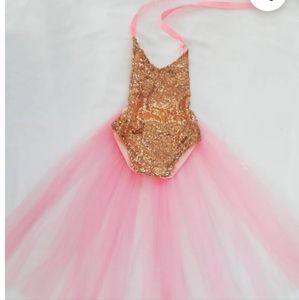 6-12 baby girl sequin bodysuit w/ tutu train